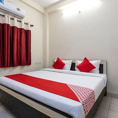 Oyo 18571 Ashoka Resort Indore Exterior photo