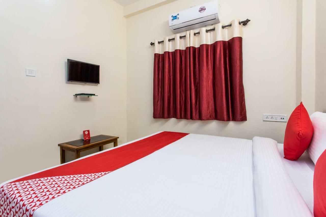 Oyo 18571 Ashoka Resort Indore Exterior photo